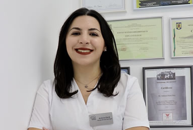 Echipa doctori stomatologi Andreea Dental Studio